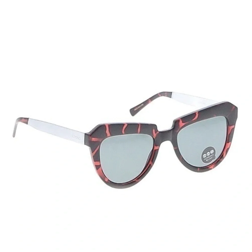 Komono Women’s Sunglasses NEW Cat Eye